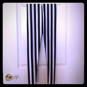 BlackMilk Black and White Stripe Leggings